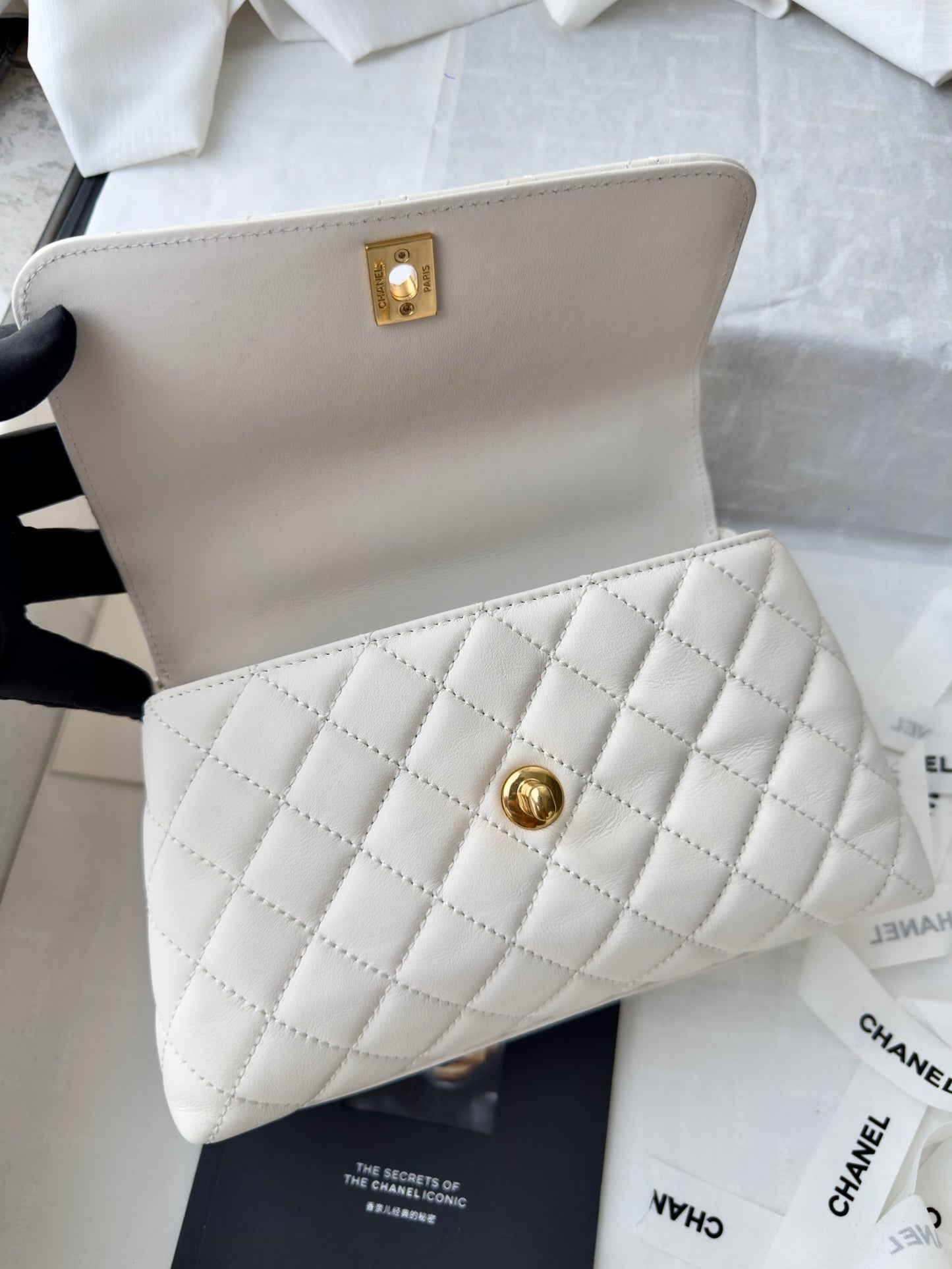 Chanel Handbag – 23CM