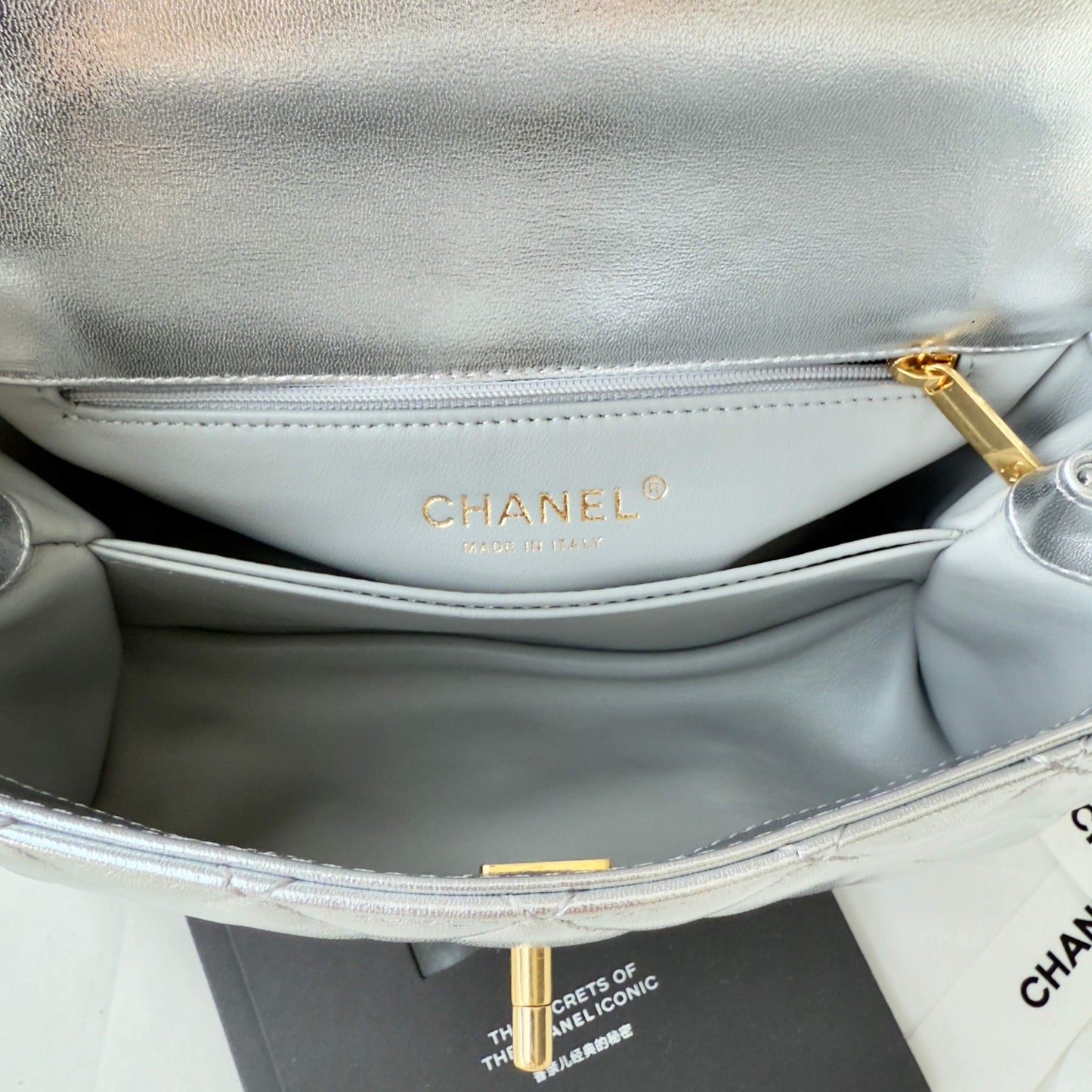 Chanel Handbag – 23CM