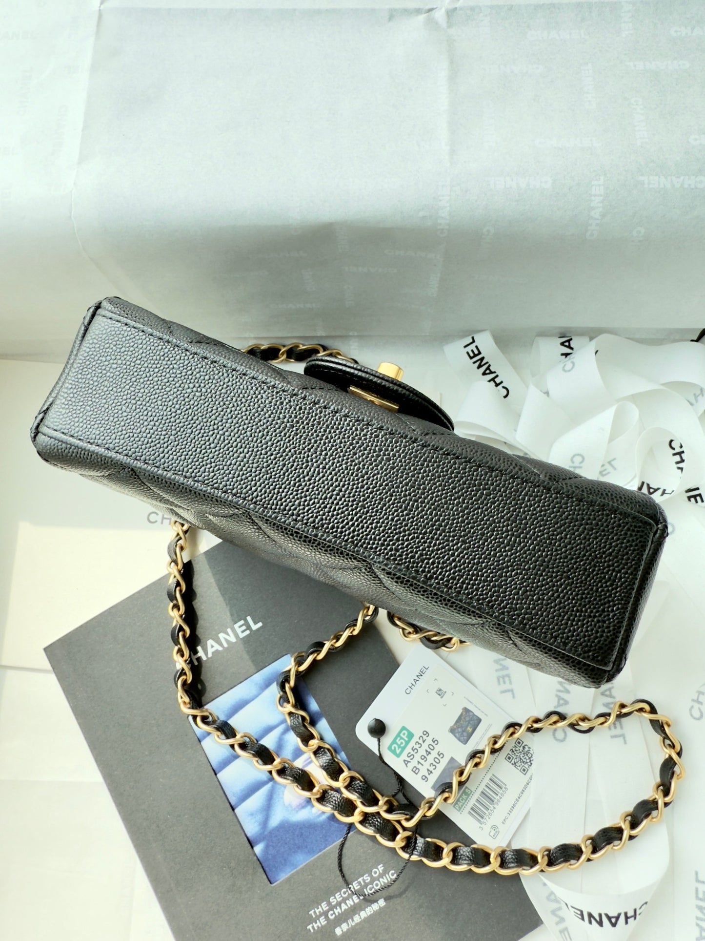 Chanel Mini Handbag – 17CM