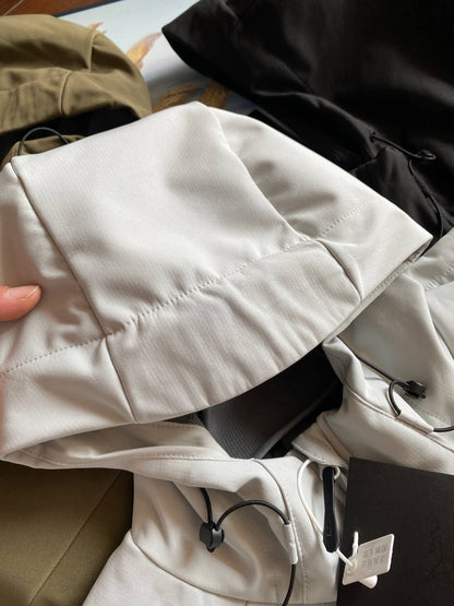 Arc'teryx Isogon Hooded Softshell Jacket