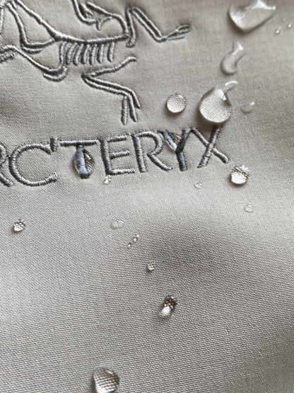 Arc'teryx Isogon Hooded Softshell Jacket