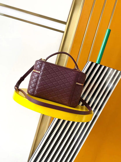 Saint Laurent LE CASSANDRE Quilted Lambskin Clutch Bag