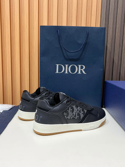 Dior B27 Couple's Sneakers – 2025 Collection