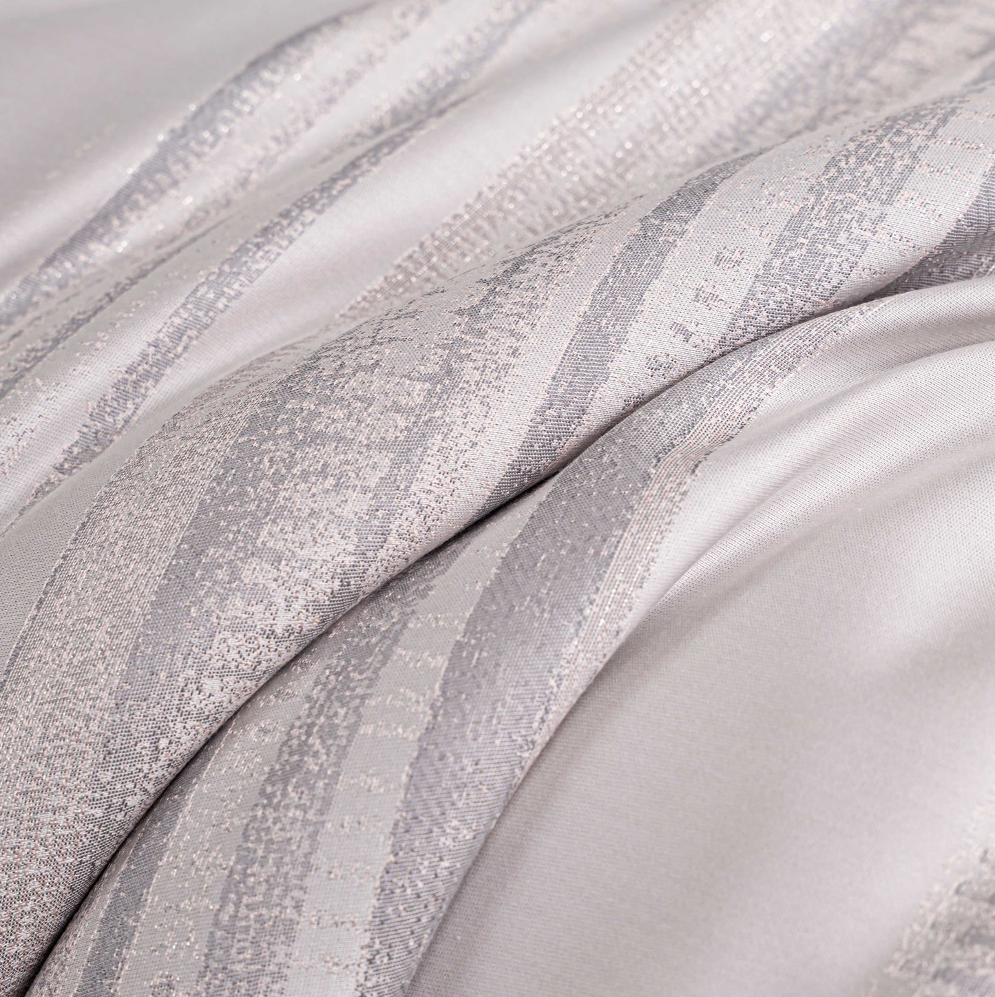 Hotel Grand Pima Cotton & Silk Jacquard Four-Piece Bedding Set