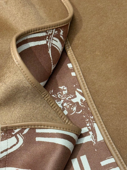 Hermès Old Money Detachable Faux Fur Sleeve Coat