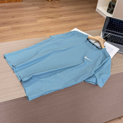 Nike Summer Mesh Quick-Dry T-Shirt