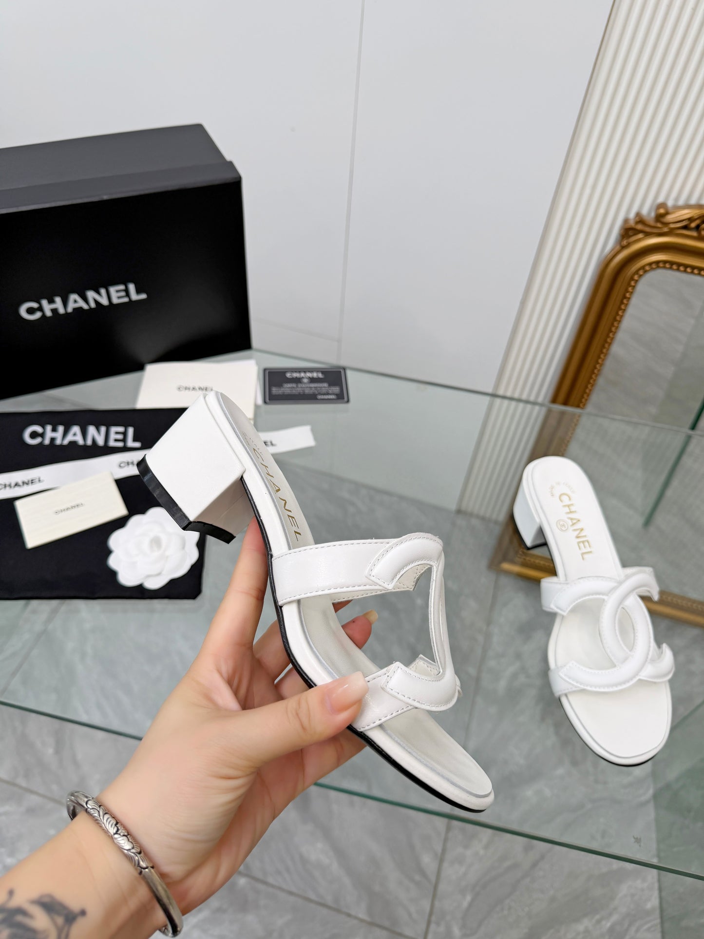 Chanel Chunky Heel Pumps – Spring/Summer Collection – 2026