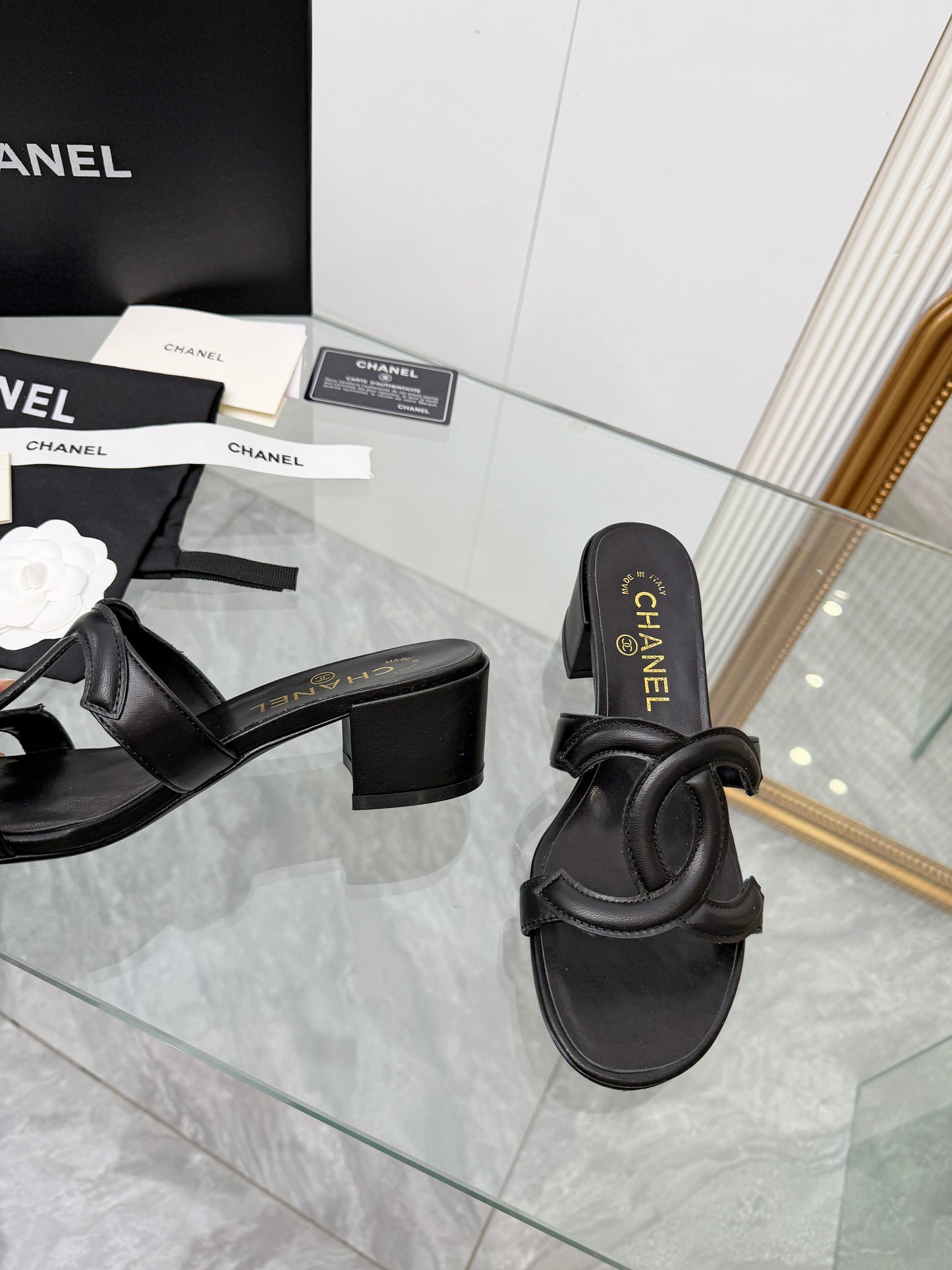 Chanel Chunky Heel Pumps – Spring/Summer Collection – 2026