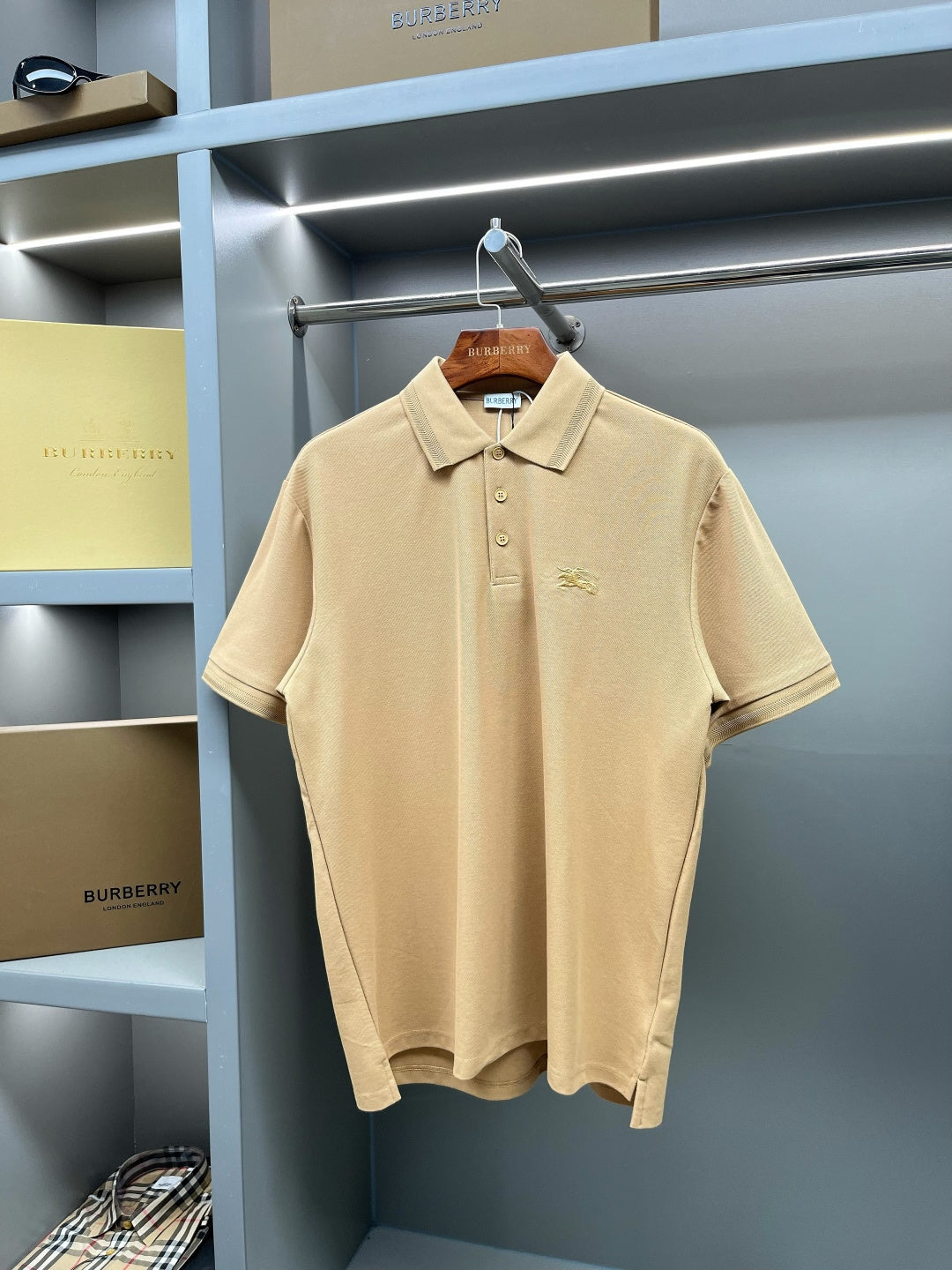 Burberry Knight Embroidered Piqué Cotton Polo Shirt – 2025 Spring/Summer Collection