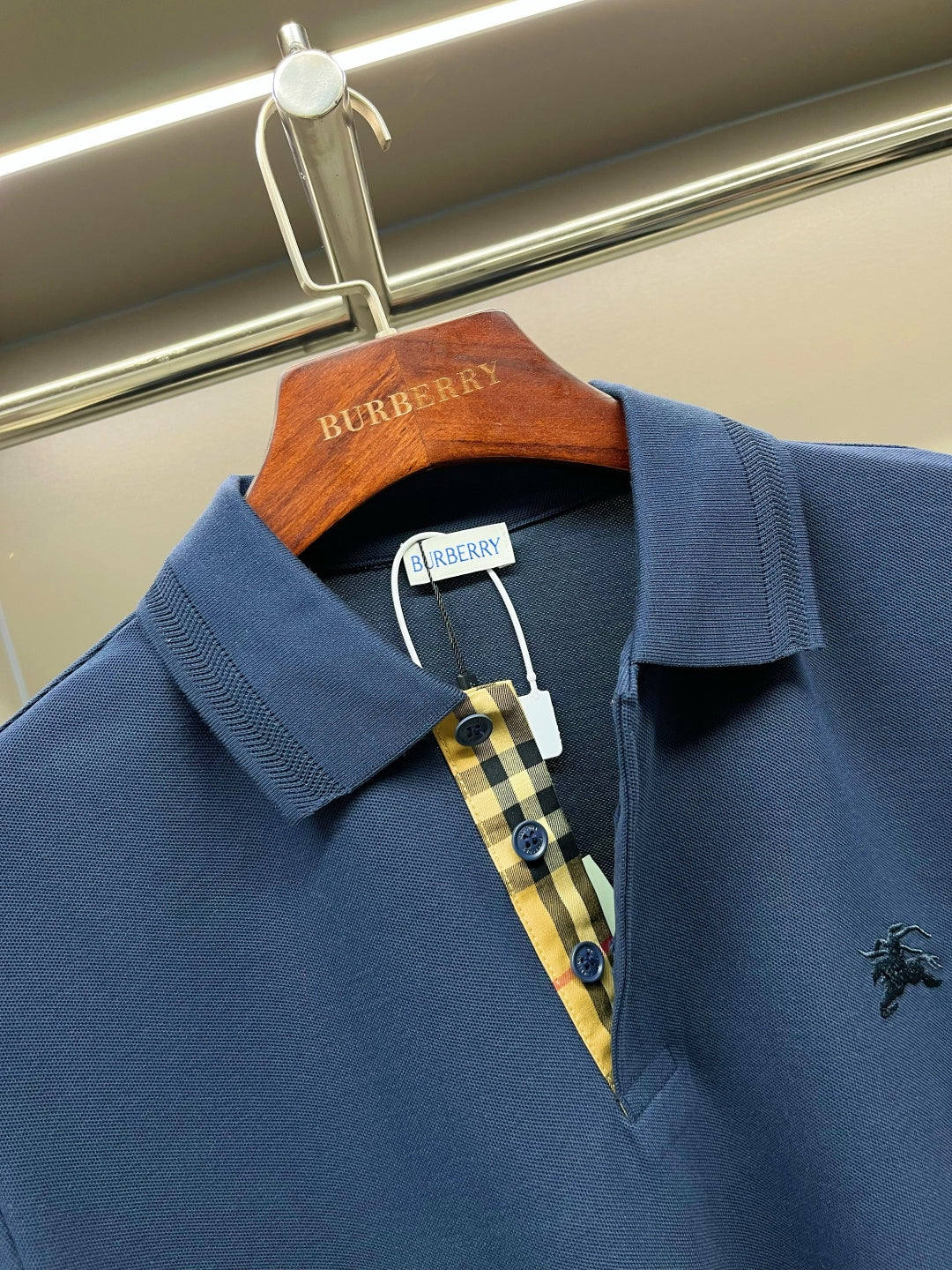 Burberry Knight Embroidered Piqué Cotton Polo Shirt – 2025 Spring/Summer Collection