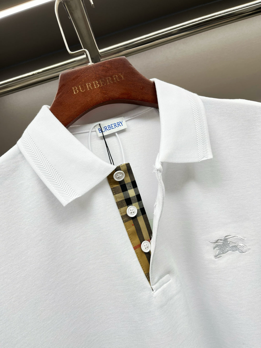 Burberry Knight Embroidered Piqué Cotton Polo Shirt – 2025 Spring/Summer Collection