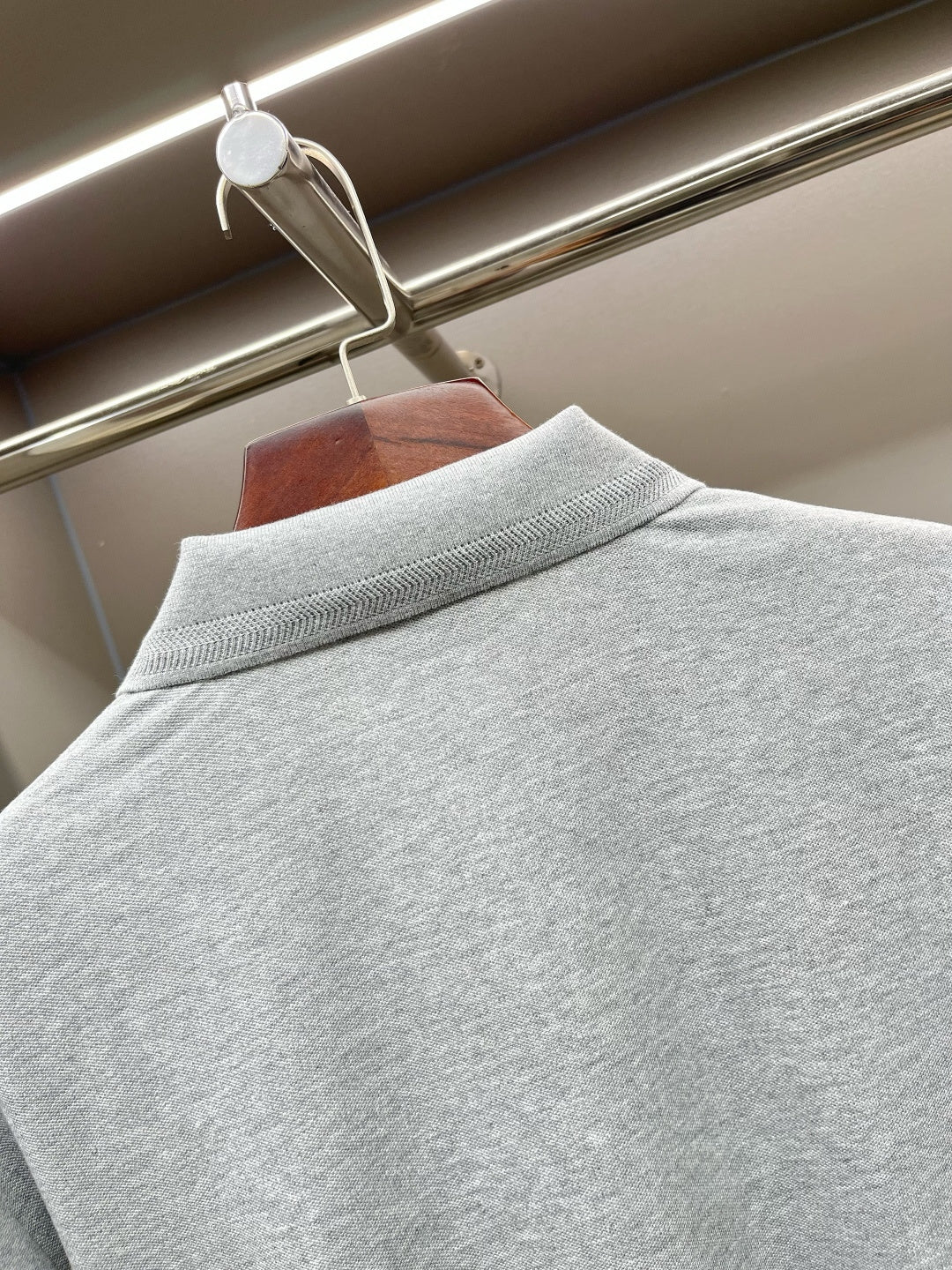 Burberry Knight Embroidered Piqué Cotton Polo Shirt – 2025 Spring/Summer Collection