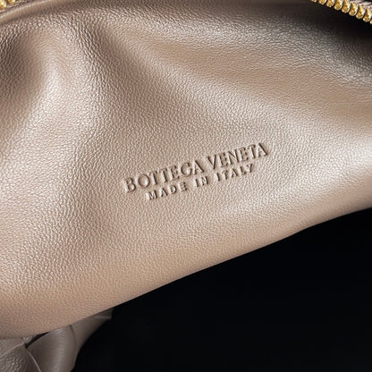 Bottega Veneta Medium Jodie Hobo Bag
