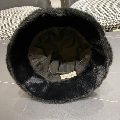 Moncler Fluffy Autumn/Winter Bucket Hat