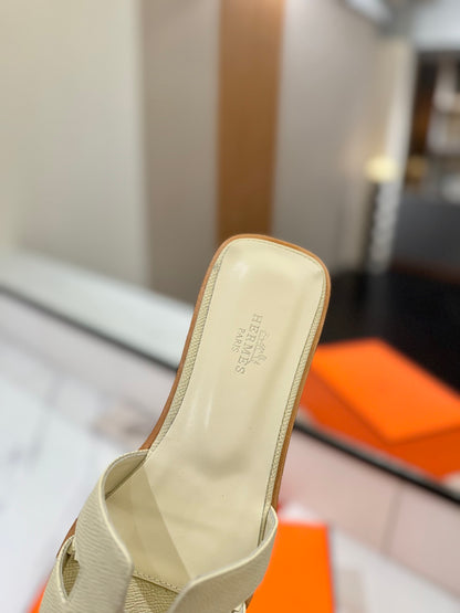Hermès Classic H Palm Grain Leather Sandals
