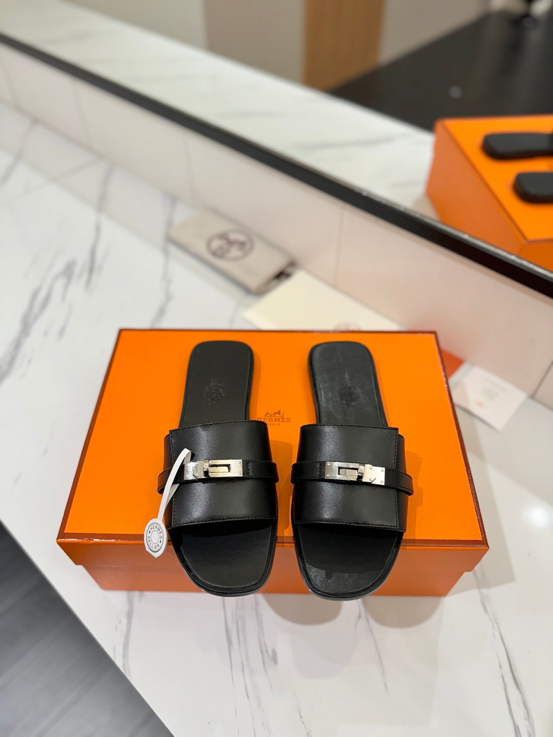 Hermès Classic Timeless Leather Sandals