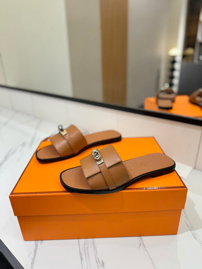Hermès Classic Timeless Leather Sandals