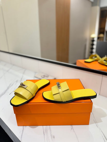 Hermès Classic Timeless Leather Sandals