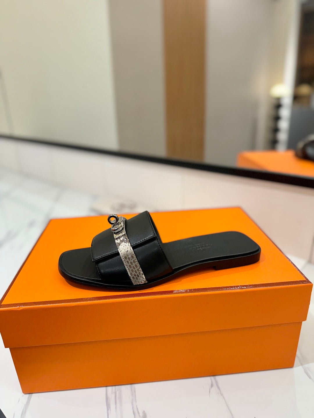 Hermès Classic Timeless Leather Sandals