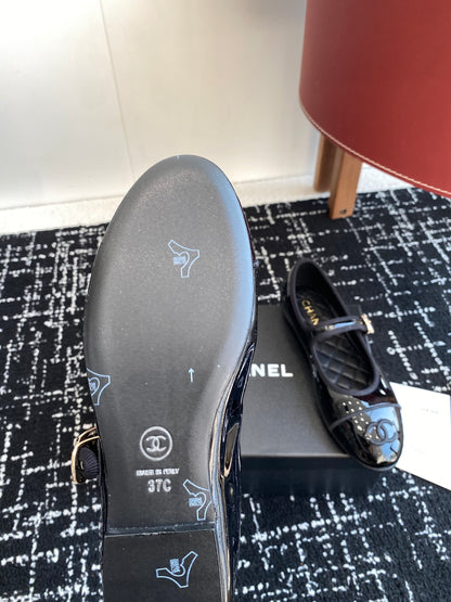 Chanel 25SS Embroidered Double C Mary Jane Ballet Flats