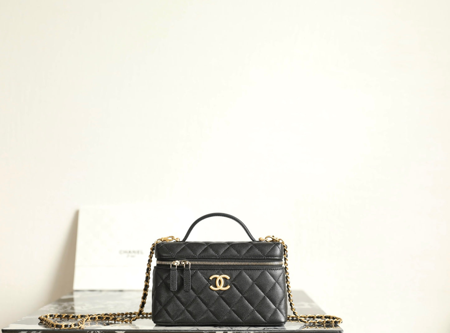 Chanel LP Box Art Buckle Clutch Bag – Spring/Summer Collection – 25P