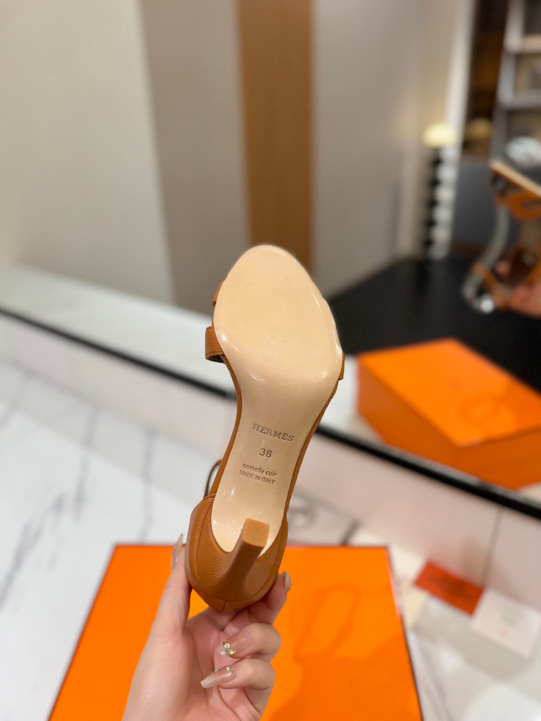 Hermès Classic H Palm Grain Heeled Sandals – 9cm