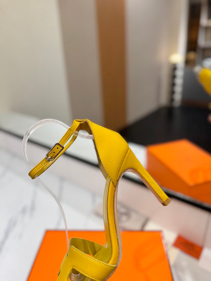 Hermès Classic H Palm Grain Heeled Sandals – 9cm