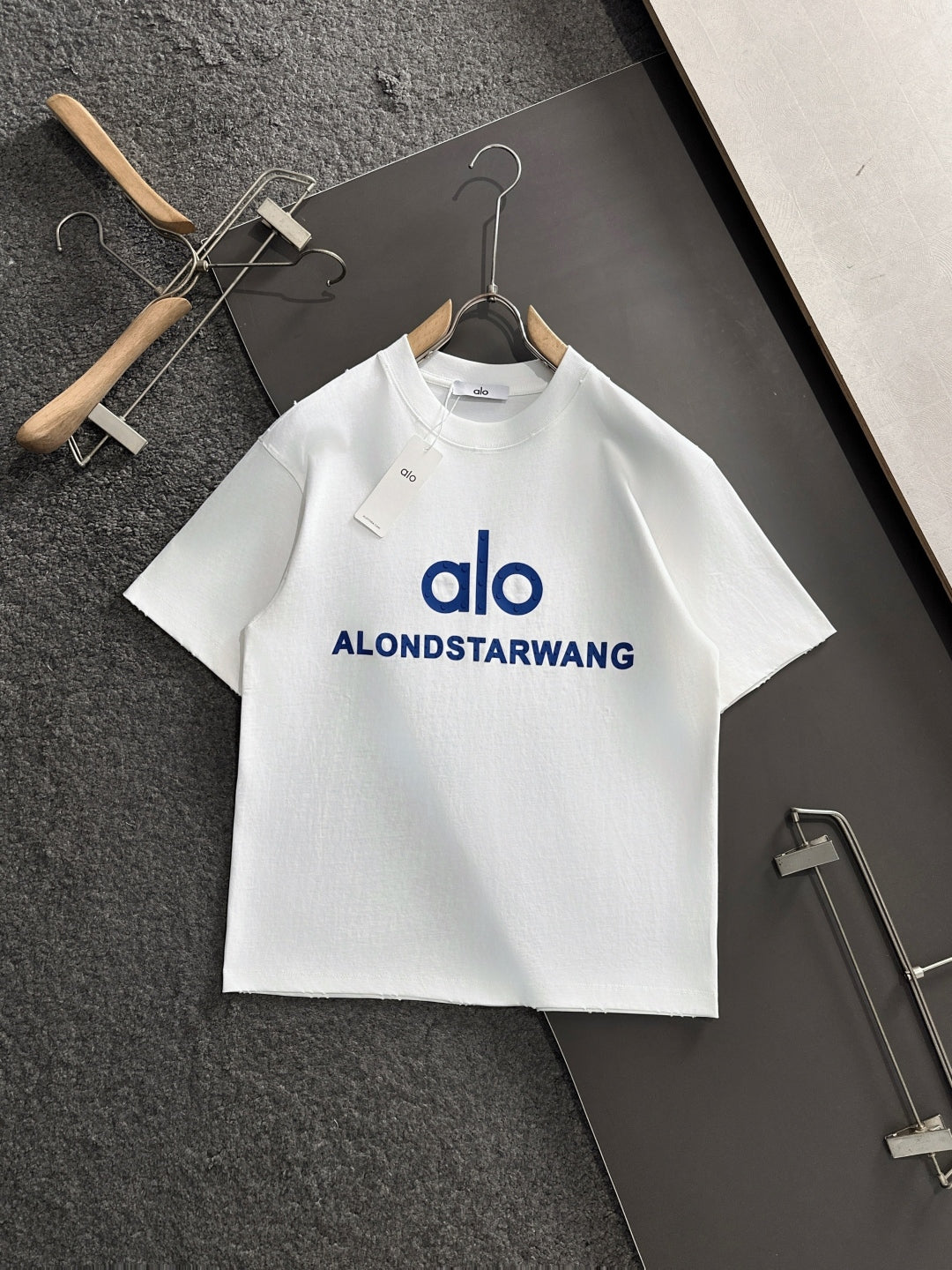 Alo Yoga Double-Yarn Cotton T-Shirt – 25SS Collection