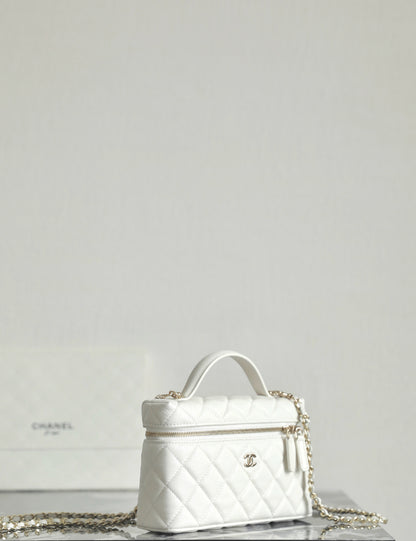 Chanel LP Box Bag – Spring/Summer Collection – 25P