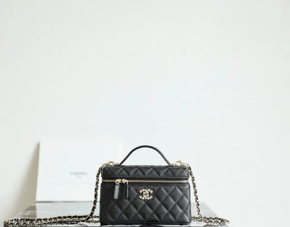 Chanel LP Box Clutch Bag – Spring/Summer 25P Collection