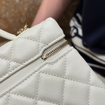Chanel LP Handle Box Bag – 25C Spring Collection