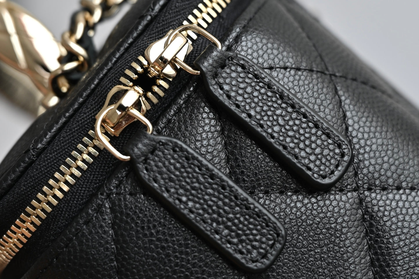 Chanel Coco Crush Handle Box Bag – 25S