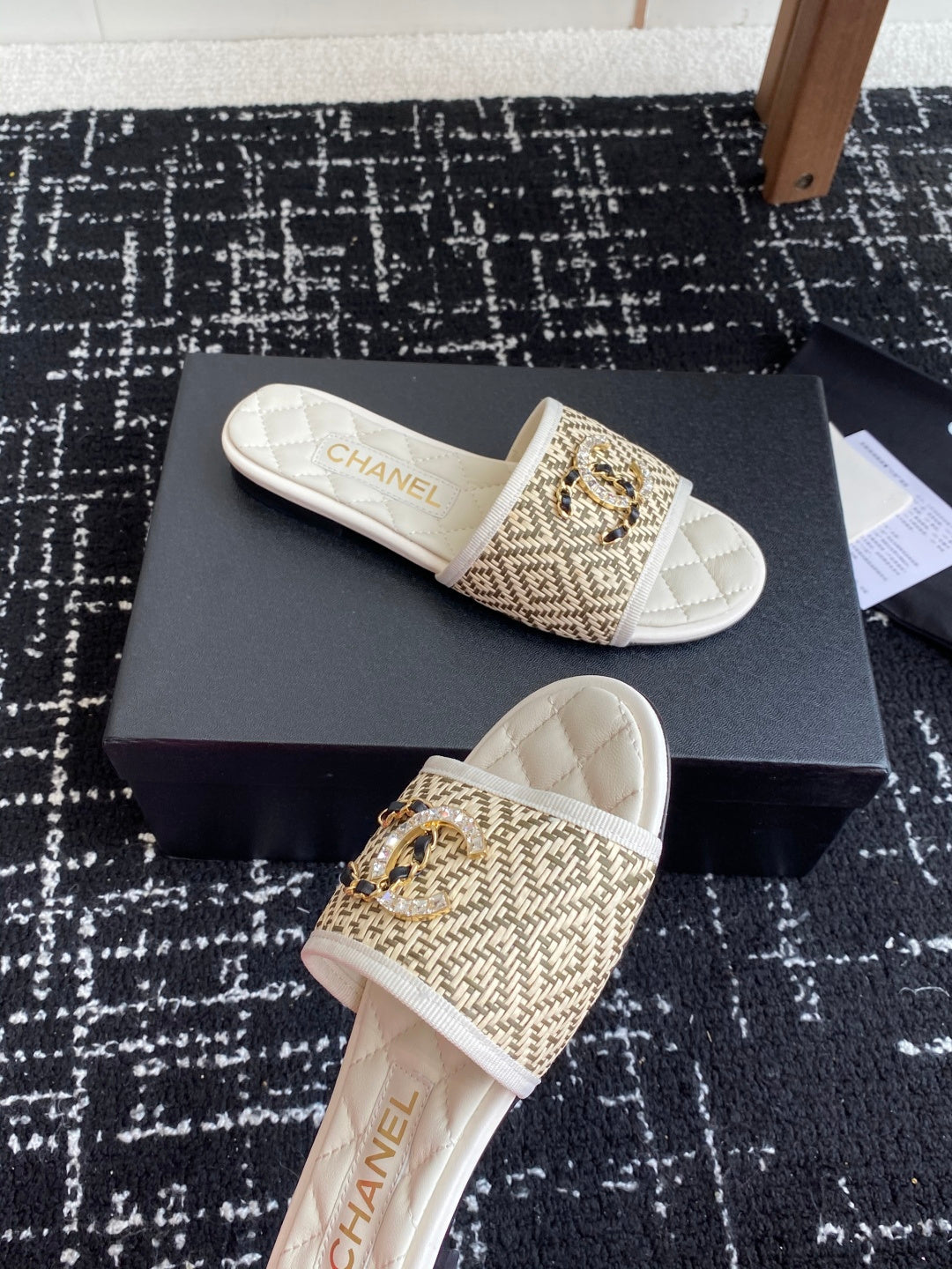 Chanel Resort Lazy Flat Sandals – 25SS