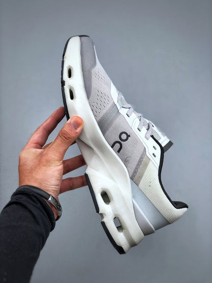 On Cloudpulse Lightweight Running Shoes