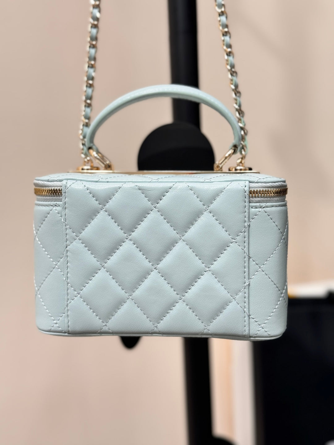Chanel Lambskin Long Box Vanity Case – 25C
