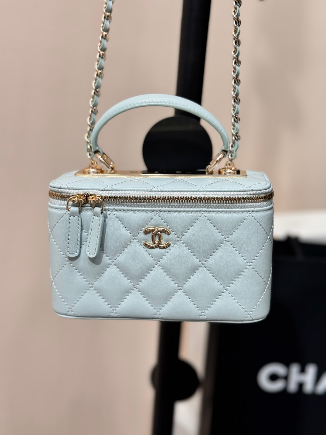 Chanel Lambskin Long Box Vanity Case – 25C