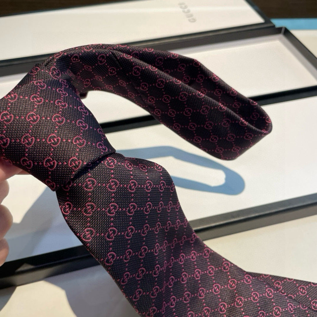Gucci GG Logo Jacquard Silk Tie