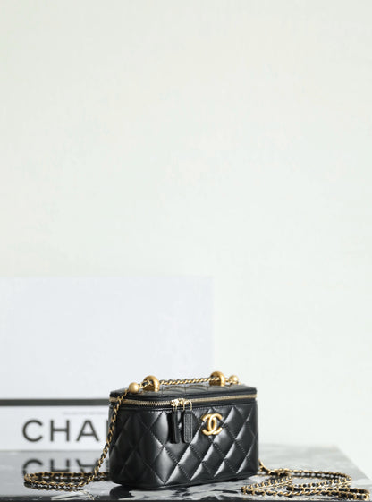 Chanel 25S Spring/Summer Double Gold Bead Vanity Case