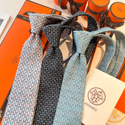 Hermès Men's Printed Silk Tie Series