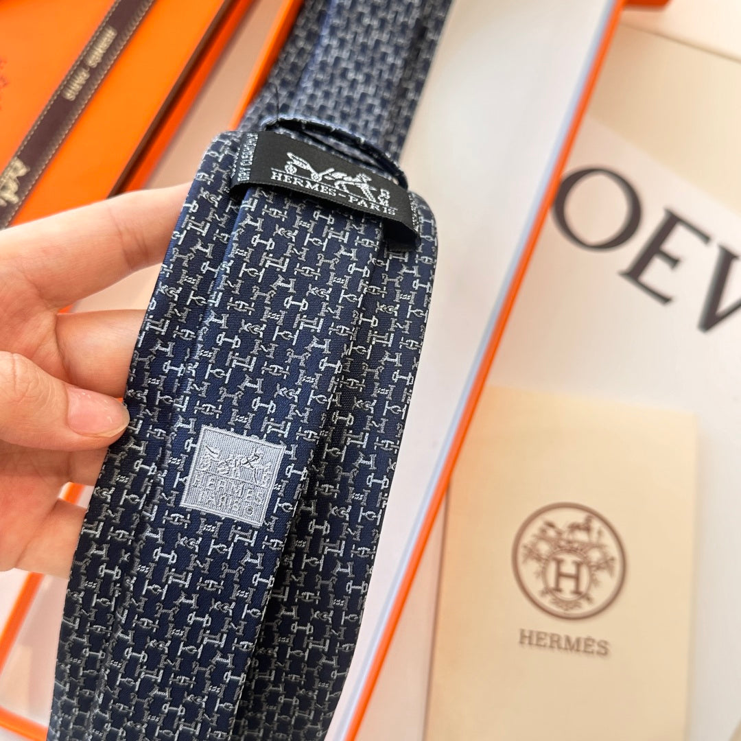 Hermès Men's H-Logo Silk Tie