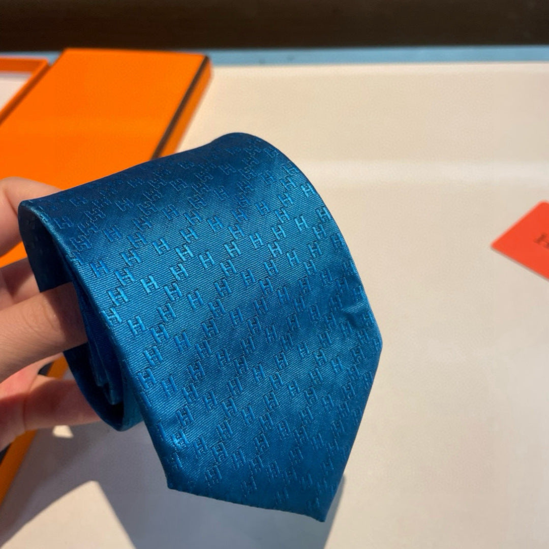 Hermès Men's Diamond H Pattern Silk Tie