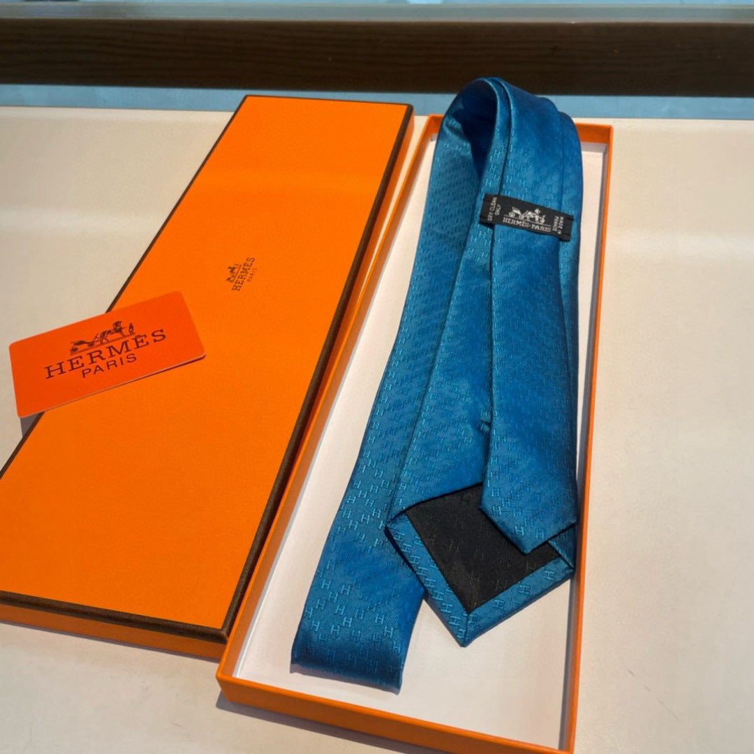 Hermès Men's Diamond H Pattern Silk Tie