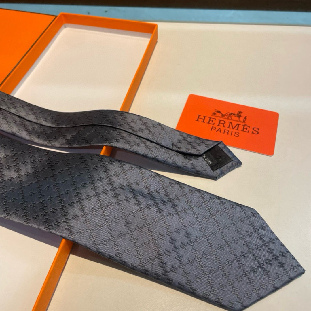 Hermès Men's Diamond H Pattern Silk Tie