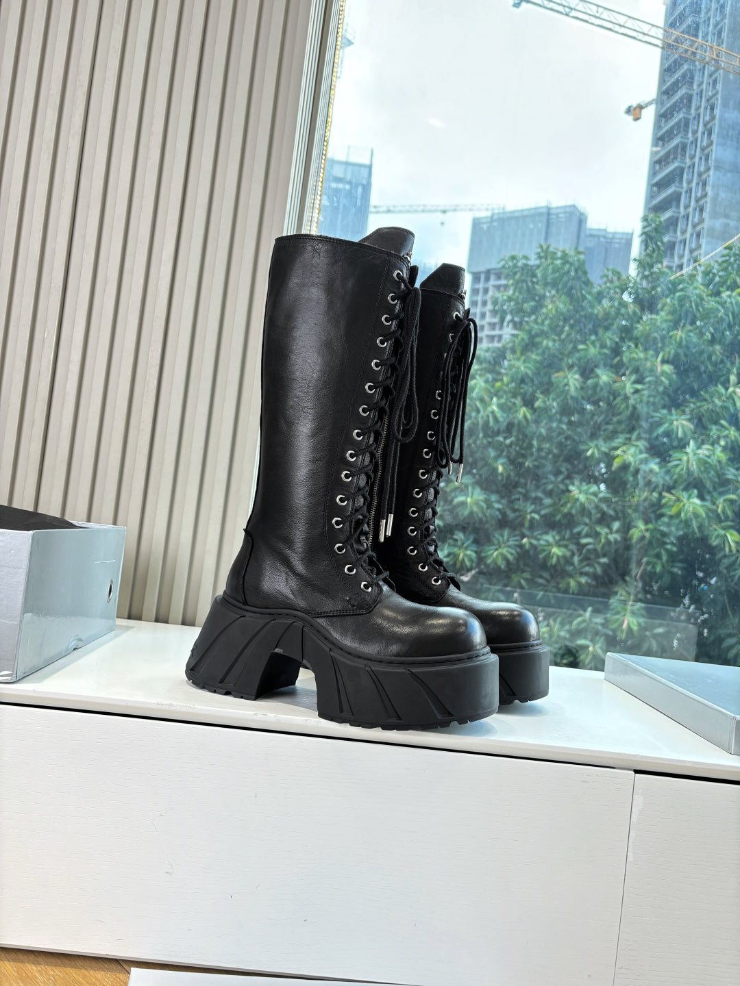 SMFK Platform Over-the-Knee Boots – 2025 Autumn/Winter Collection