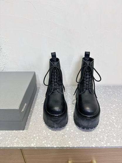 Balenciaga Platform Lace-Up Martin Boots – 25SS