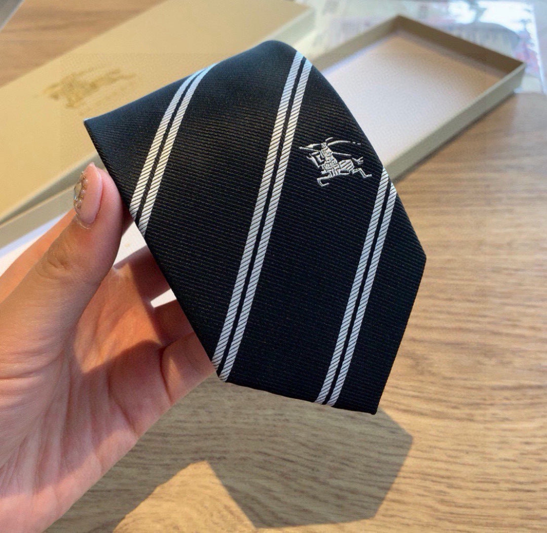 Burberry Vintage Check Silk Tie