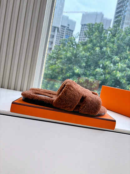 Hermès H-Shaped Fur Slippers – 2025 Collection