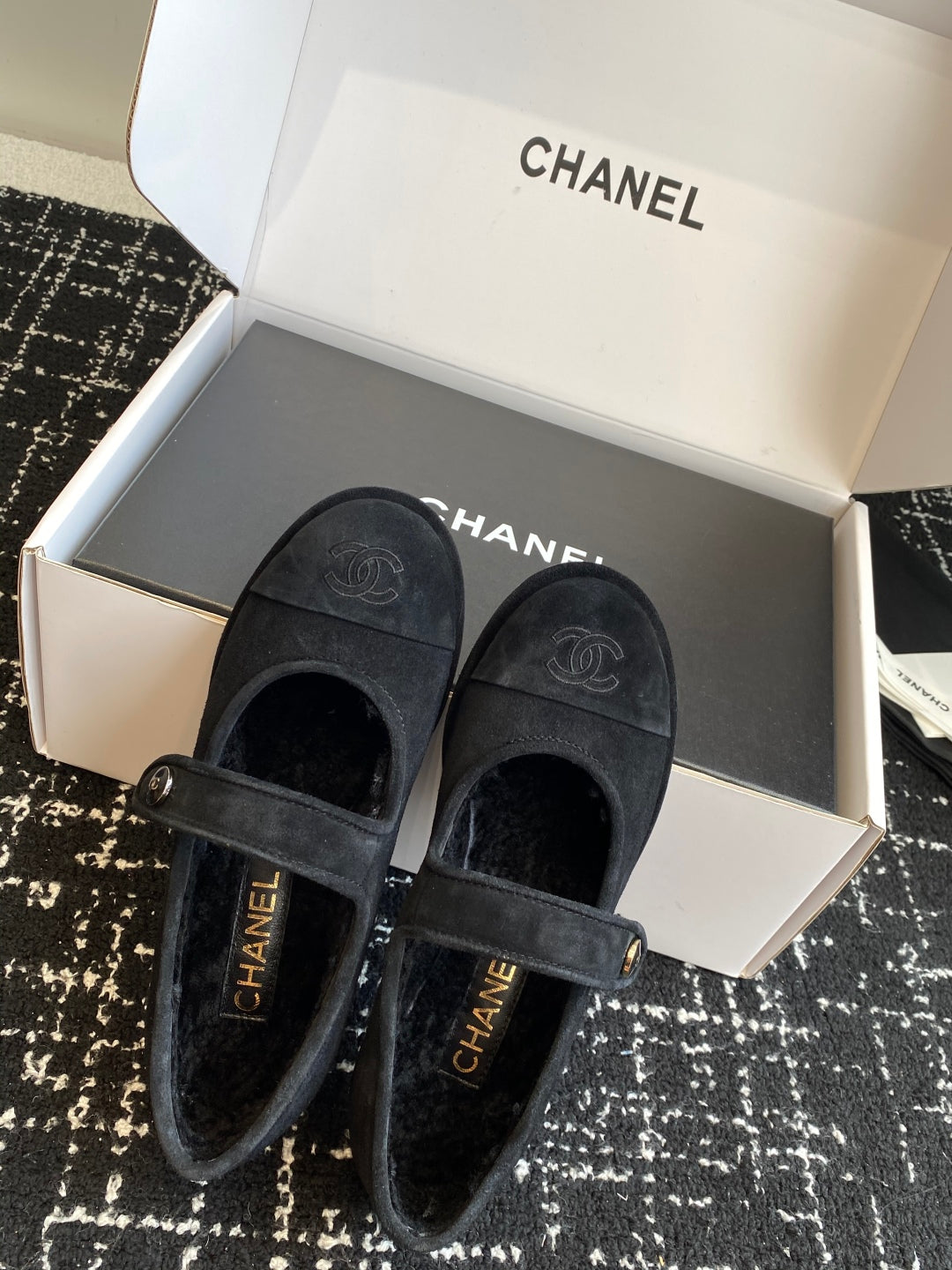 Chanel Mary Jane Flats – 25SS Autumn/Winter Collection