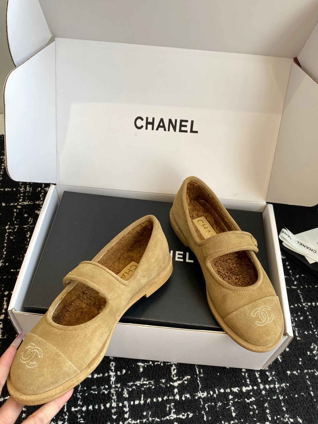 Chanel Mary Jane Flats – 25SS Autumn/Winter Collection