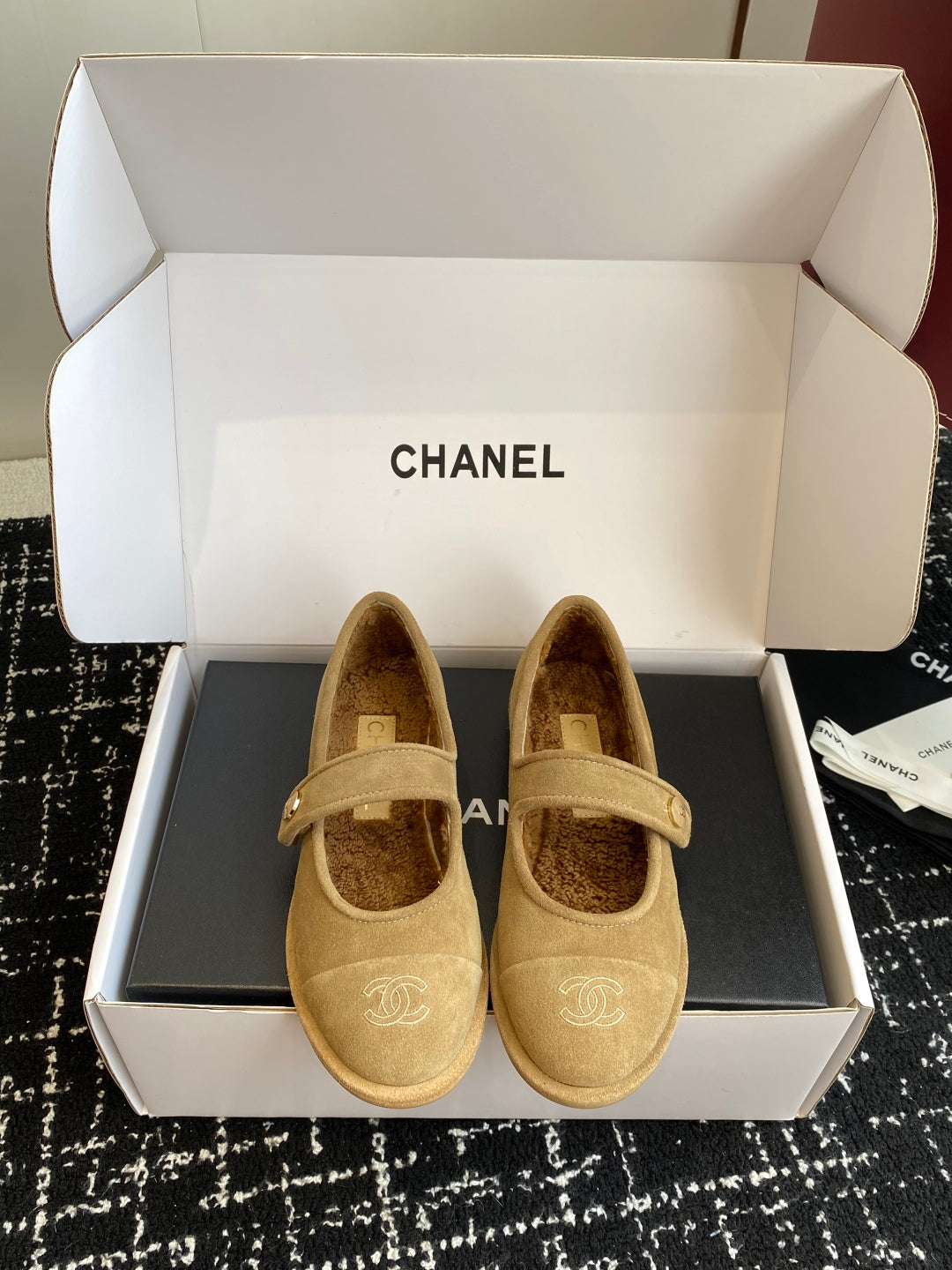 Chanel Mary Jane Flats – 25SS Autumn/Winter Collection